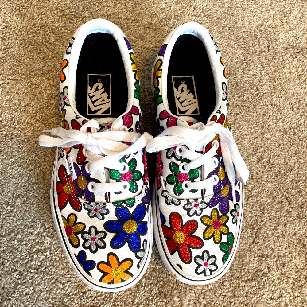 Van’s flower shoes